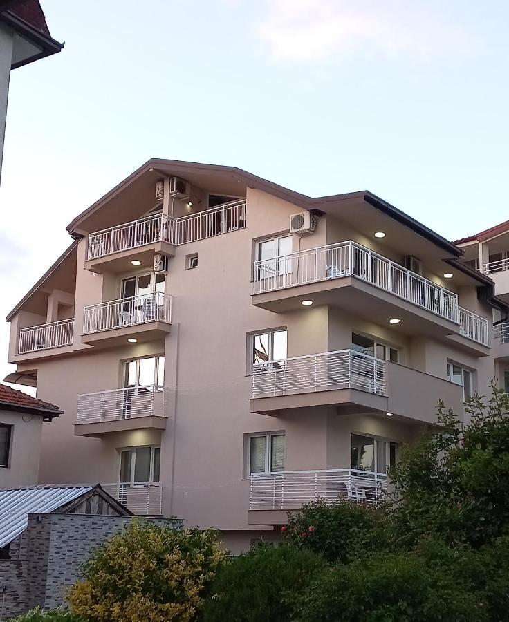 Apartments Smakoski أوهغيد المظهر الخارجي الصورة